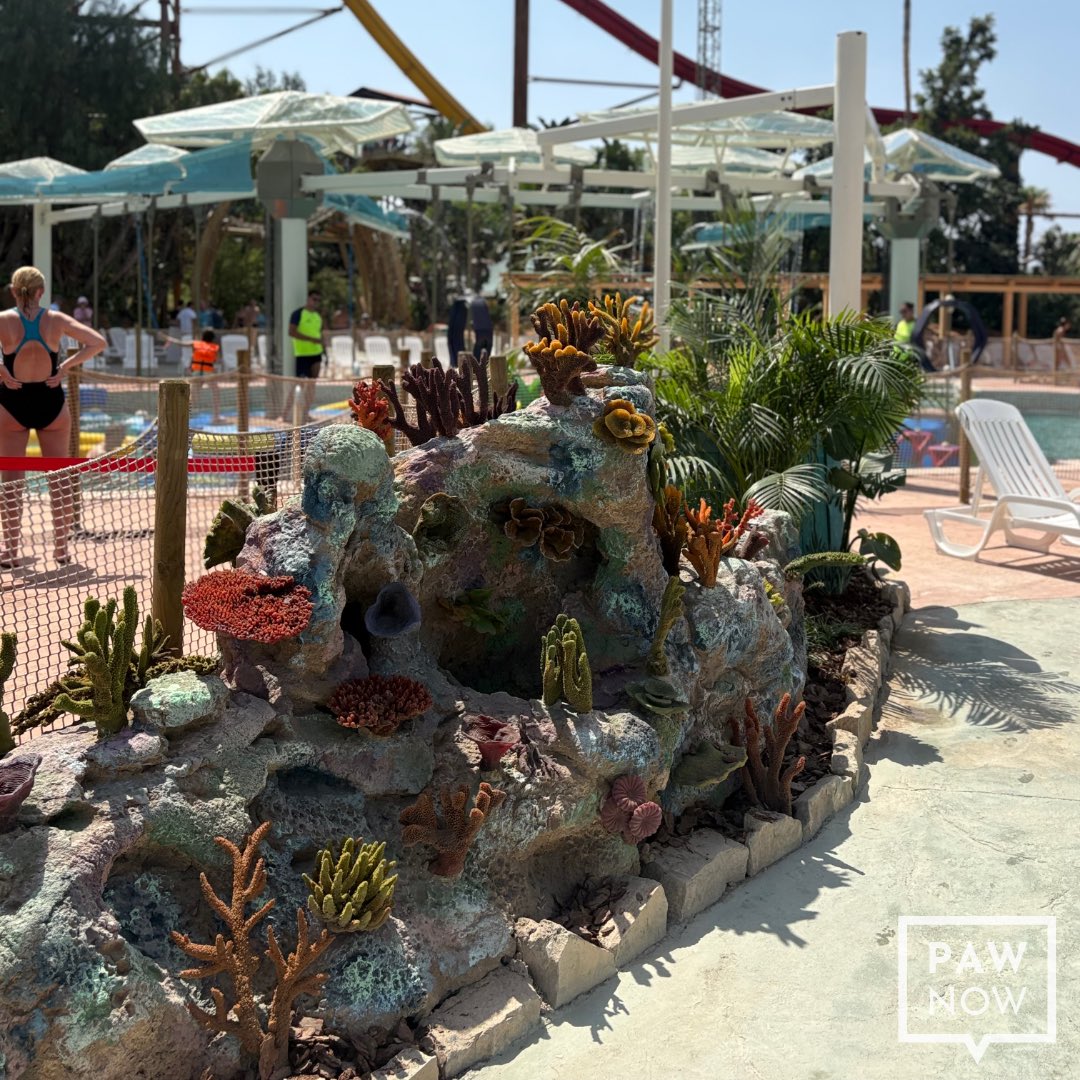 pawnow_'s tweet photo. 🏴‍☠️ Esta es la tematización alrededor de Bahía Pirata en Coral Bay. https://t.co/wNEsdeiTUz