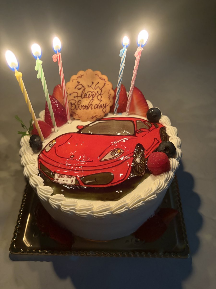R35RuiGTR's tweet photo. 今年は430ケーキでした🎂 https://t.co/mLqtk8VK9c