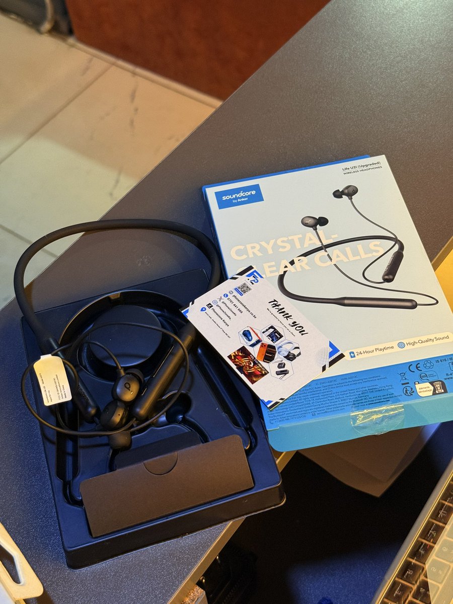 PhoneZoneKe's tweet photo. Anker Soundcore Life u2i neckbands  

Kshs 2,500

High-Quality Sound
Neckband Bluetooth Headphones
IPX5 Waterproof
Perfect for Workouts
Ergonomic Design
Magic Magnet Attraction Technology https://t.co/wbjc5QiztY