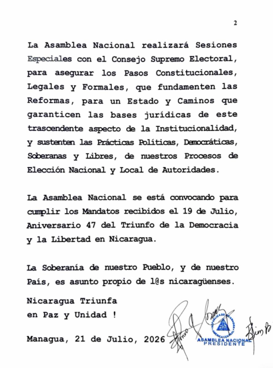 hector_l_f's tweet photo. Paso 1: El presidente anuncia que violará la Constitución para perpetuarse en el poder. 

Paso 2: La Asamblea y el ente electoral preparan el maquillaje “legal” para bendecir la violación. 

El aparato de propaganda aplaudirá. Los aduladores celebrarán. La farsa quedará sellada.. https://t.co/EQho1lVffm