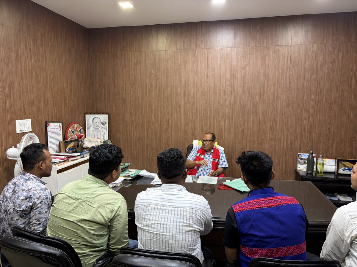 DayanandaDoley's tweet photo. Today, along with the members of the newly Formed TMPK Central Committee IT &amp; Media Cell, we paid a courtesy visit to the Hon’ble Chief Executive Member of the Mising Autonomous Council, Shri Paramananda Chayengia, and sought his valuable guidance on several important matters. https://t.co/a1etedJQId