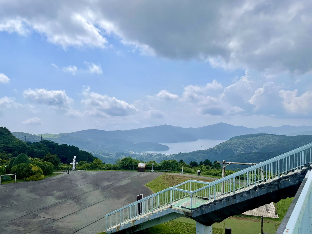 F0xx_F4's tweet photo. 静岡ドライブ①
大観山→伊豆スカイライン→大室山 https://t.co/M2wt58KNkc