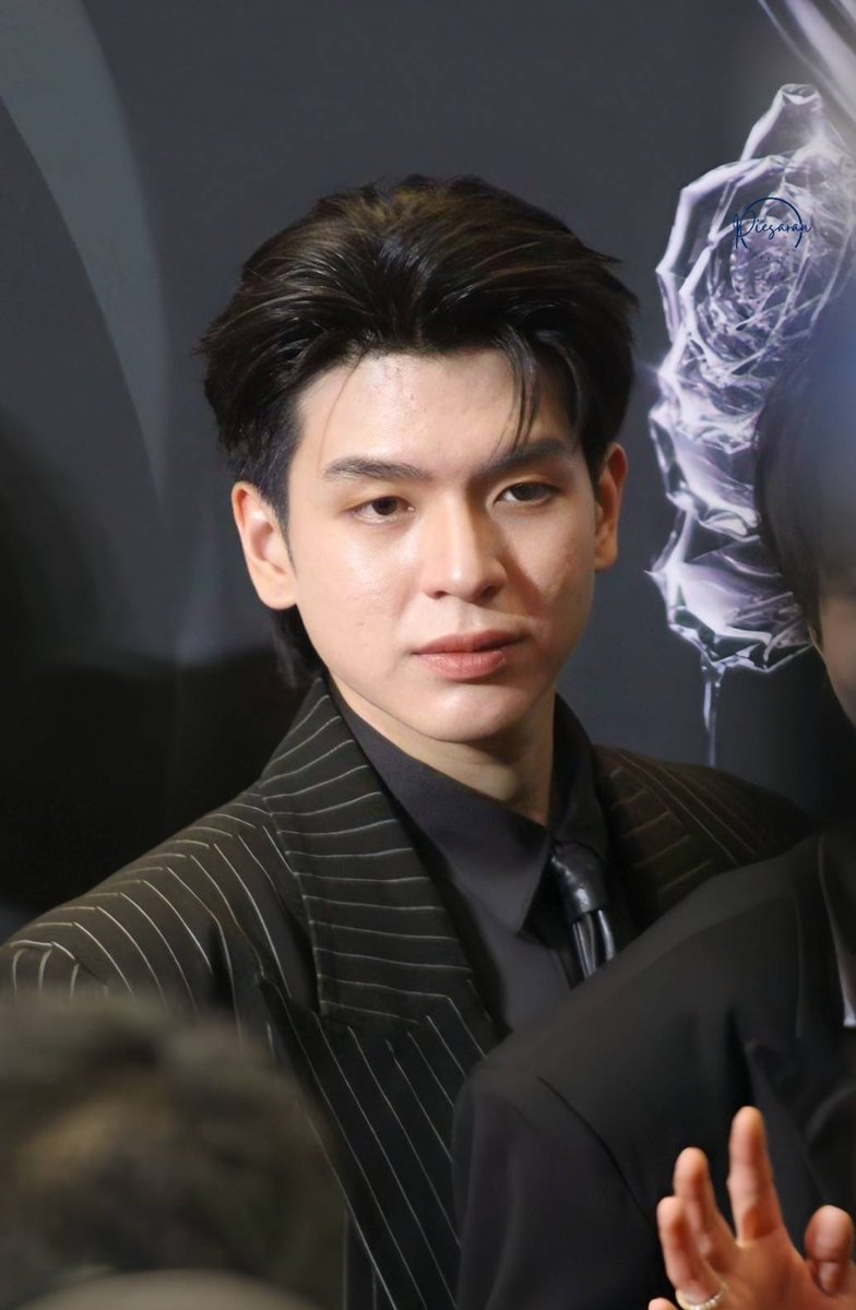 PieSaran_OFC's tweet photo. พี่พระเอกมาเฟียมาแล้ว หล่อสุดๆไปเลย 

WABISABI AT YAWARD2025

#ThailandYContentAwards2025
#YAwards2025
#YContentAwards2025 https://t.co/TFAmCpH0Vz