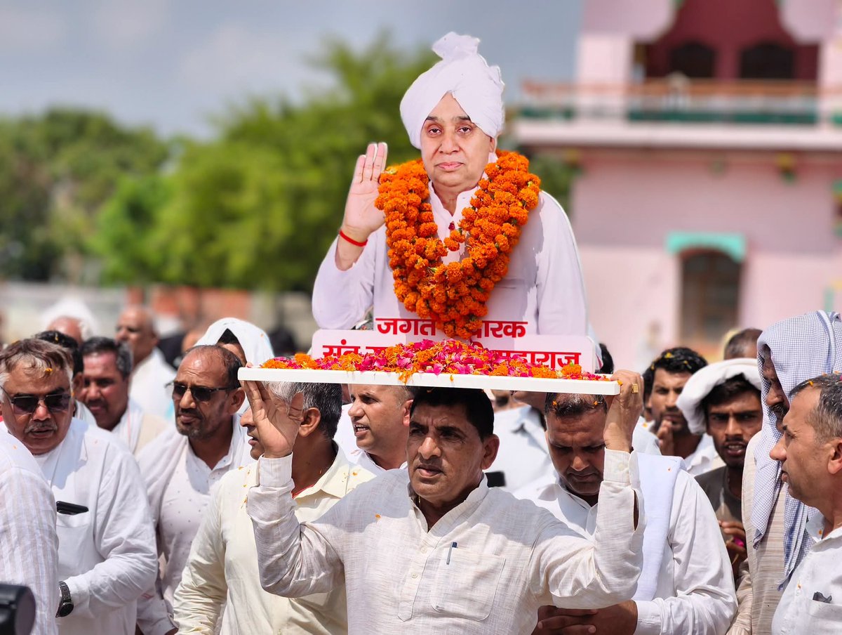 SANewsUP's tweet photo. गांव गुराना, हिसार (हरियाणा) स्थित राष्ट्रीय गौ संरक्षण गौशाला में जगतगुरु तत्वदर्शी संत रामपाल जी महाराज द्वारा “गौ सुरक्षा अभियान” के तहत गौवंश के लिए 150×50 फीट के विशाल शेड का निर्माण करवाया जा रहा है।
#SantRampalJiMaharaj  #gurana
#sanewsup https://t.co/Tt08h67aCd