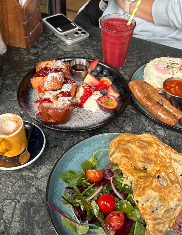 Doreen08818's tweet photo. Lunch https://t.co/7305OnyCjw