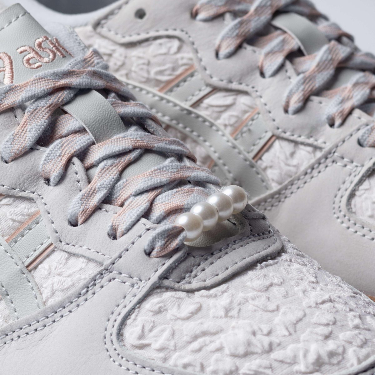 wirteur's tweet photo. JUJUR ASICS SKYHAND CAKEP PARAH https://t.co/jM1JHdKWT9