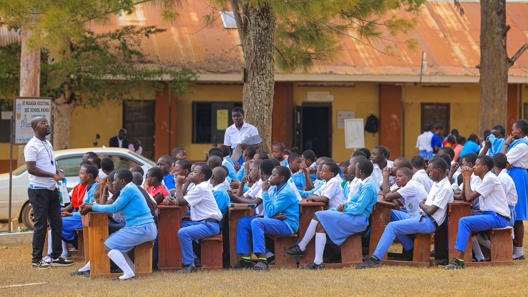 reachahand's tweet photo. Swimming isn’t a luxury; it’s a community benefit to safety. Every stroke learned is a life that could be saved, not just one’s own, but a friend’s, a neighbor’s, a stranger’s.

A community that swims safely is a community that survives. #DrowningPreventionDay2026 School Outreach St Mugagga Vocational Sec School, Kkindu Masaka

#DrowningPrevention #OmanyiOkuwuga #TulwanyiseOkubbira