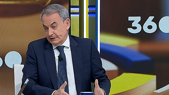 veintimillapie's tweet photo. Creo que RTVE ha intentado blanquear a Zapatero, con la entrevista en "mañaneros 360", Zapatero donde tiene que dar explicaciones es ante el Juez, en la Audiencia Nacional y contestar a todo lo que le pregunten y no en TVE que le preguntan lo que el quiere. https://t.co/Wa0BytVBHA