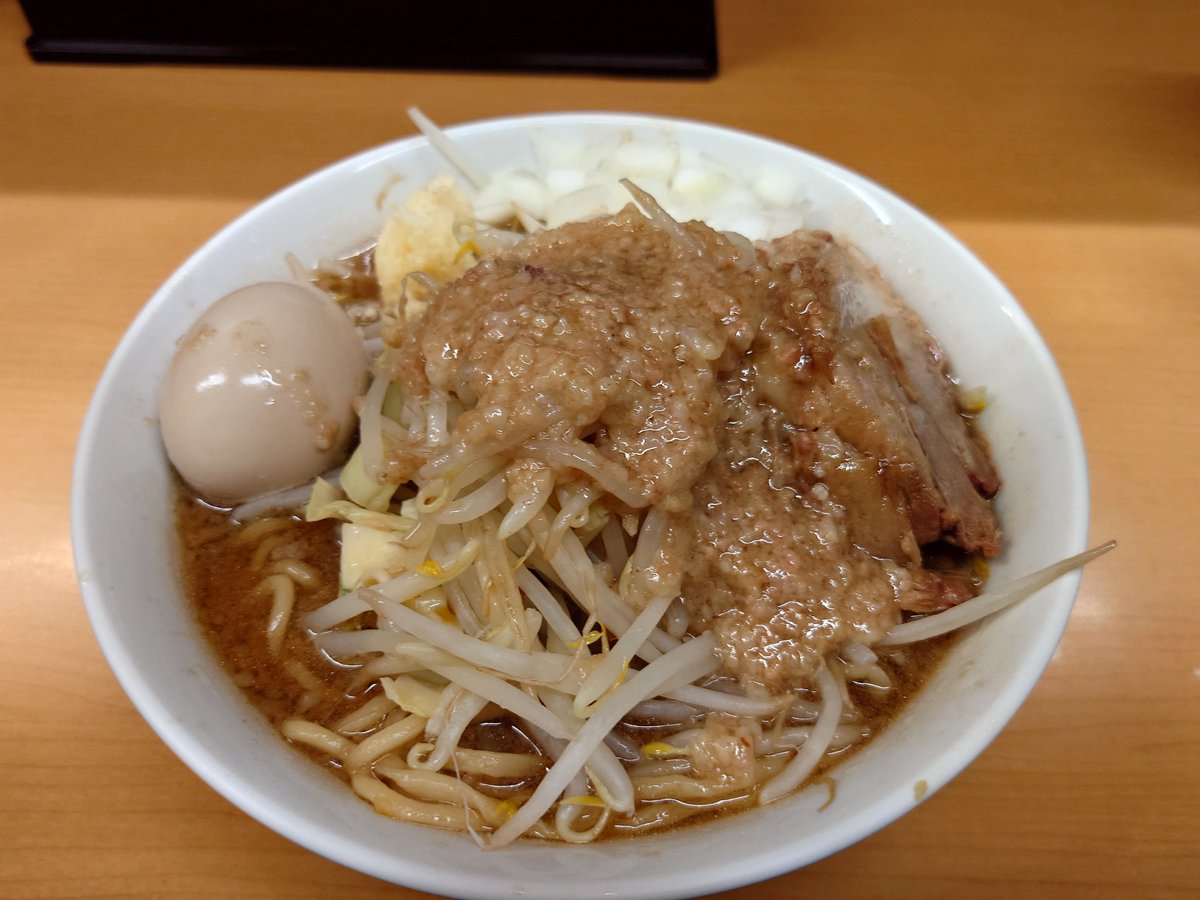makotoproject2's tweet photo. @ramen_marusuga いつものコールで◯菅補給頂きました！ https://t.co/LuvwqPbghi