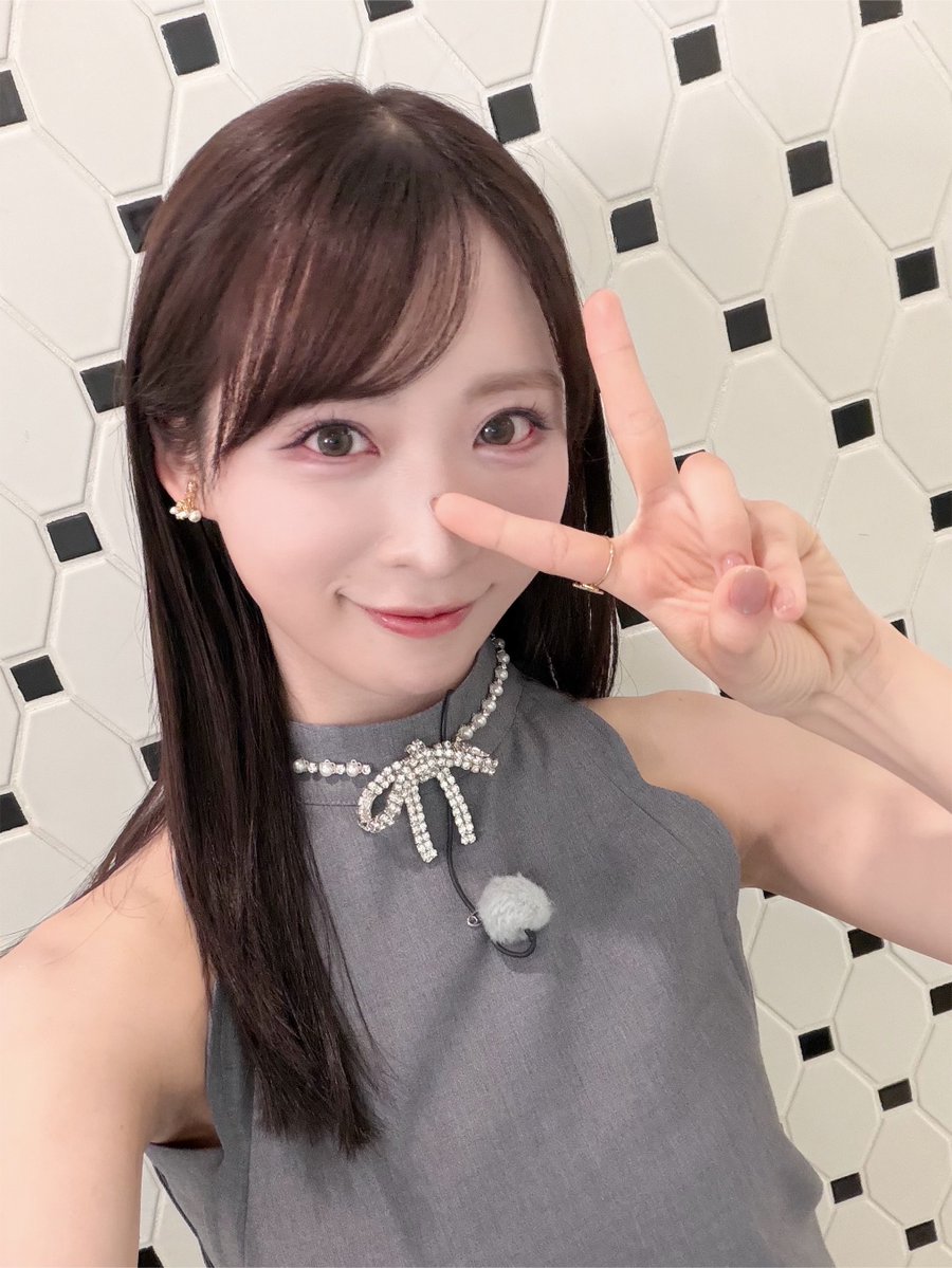 小栗有以 tweet media
