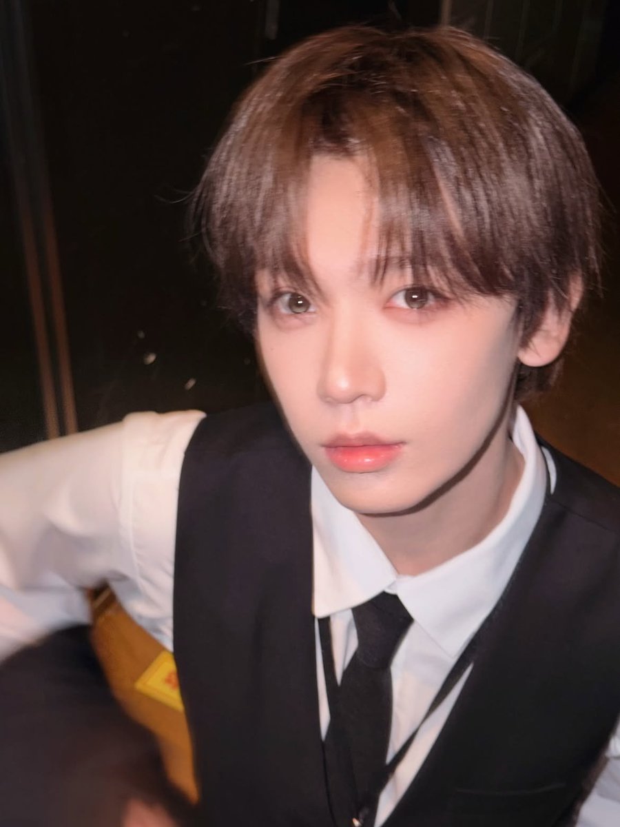 7022files's tweet photo. [ 230726 ] INSTAGRAM POST 📷

"👨🏻‍💼"

#boboodod 
#장슈아이보 #SHUAIBO
#ZHANG_SHUAIBO
#张帅博 #シュアイボ
#AHOF #아홉 https://t.co/XXZ6aZlPkj