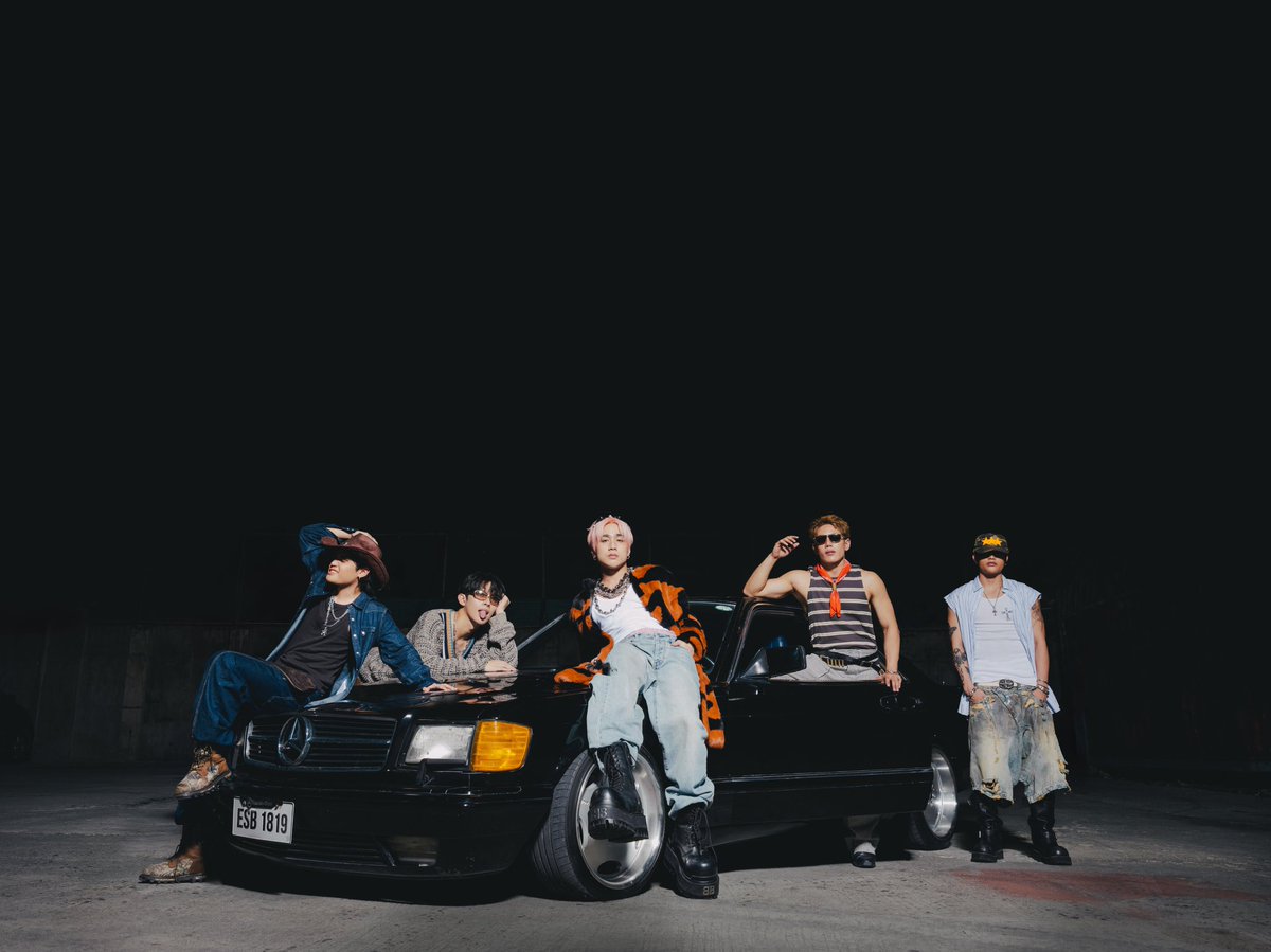 olbapologist's tweet photo. Buckle up. This era is about to be absolutely insane.😎❤️‍🔥

MEET SB19 BEYOND THE LINES
@SB19Official #SB19
#PreSaveSB19LawlessNow
#SB19isLawless #LAWLESS https://t.co/hpav18B6Jq