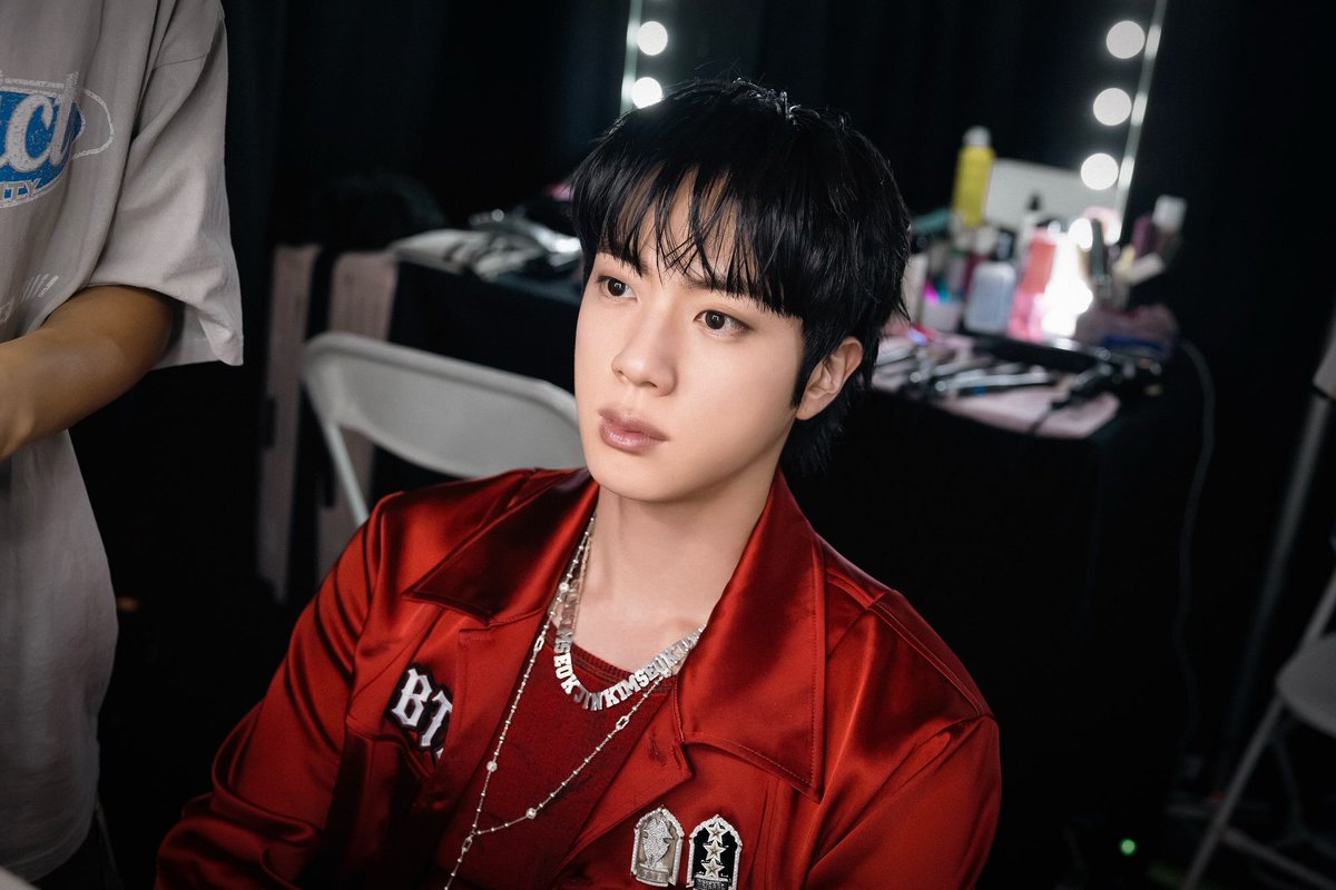 dalbit_bangtan's tweet photo. 📸 INSTAGRAM

@BTS_twt Official post:
BTS FIFA World Cup 2026 Final Halftime Show https://t.co/Ugf8LW8jdK