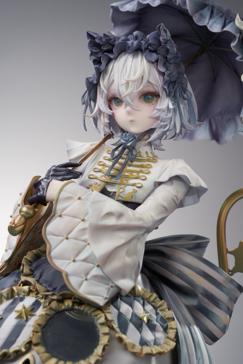 NaomiJeon's tweet photo. 『花傘のもとで - project nami -』完成しました！

WF2026S【3-05-05】にて展示いたします。

原画@YOGISYA 
塗装@Torami479642 
撮影@phinxuphinxu 
原型:私

よろしくお願いいたします❤️ https://t.co/AC0BihFF7G