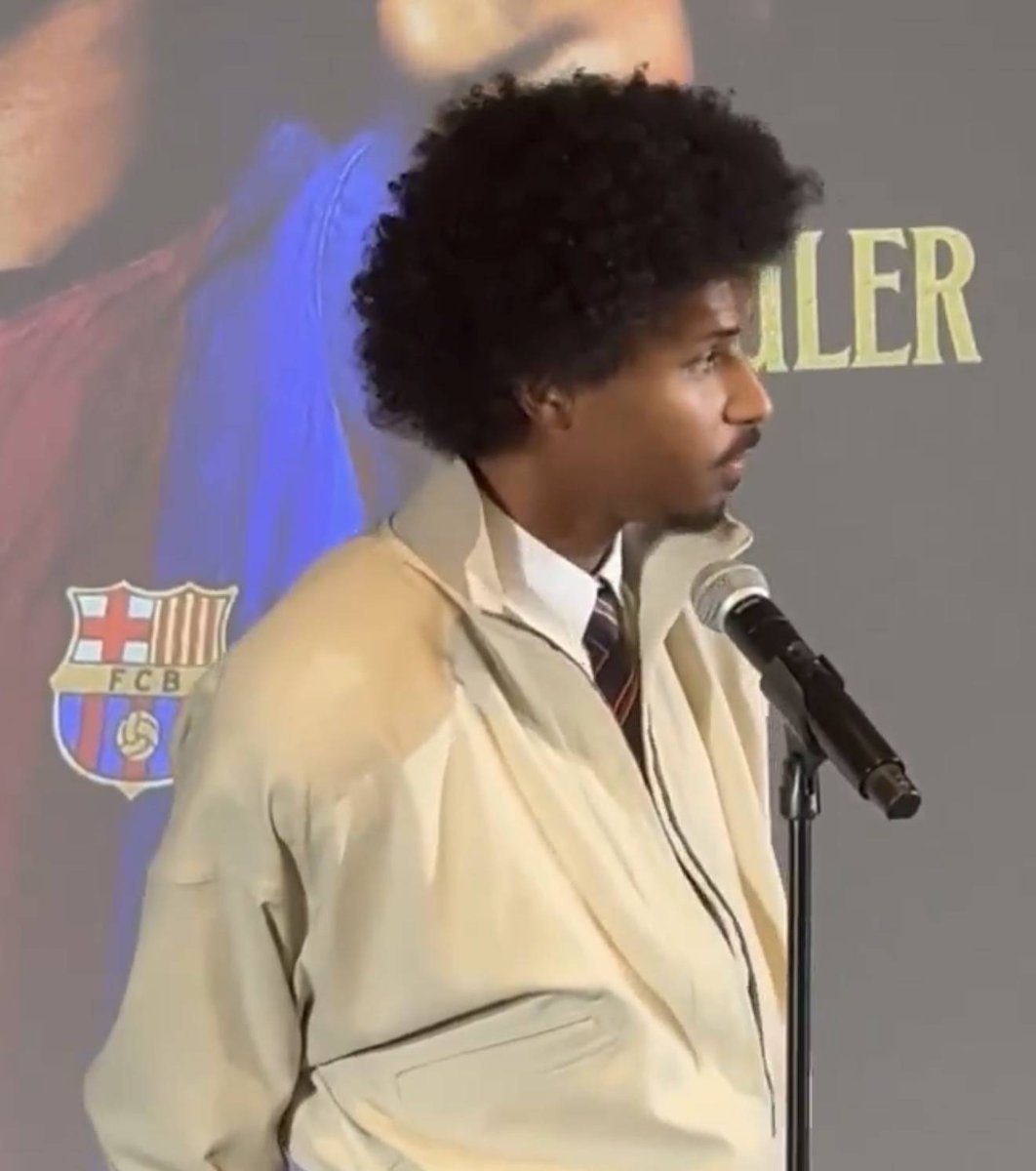 BarcaTimes's tweet photo. 🚨🎙️| Karim Adeyemi: “I have no problem playing in any attacking position. I feel comfortable wherever I'm asked to play.” #fcblive https://t.co/q4XCtuulHg