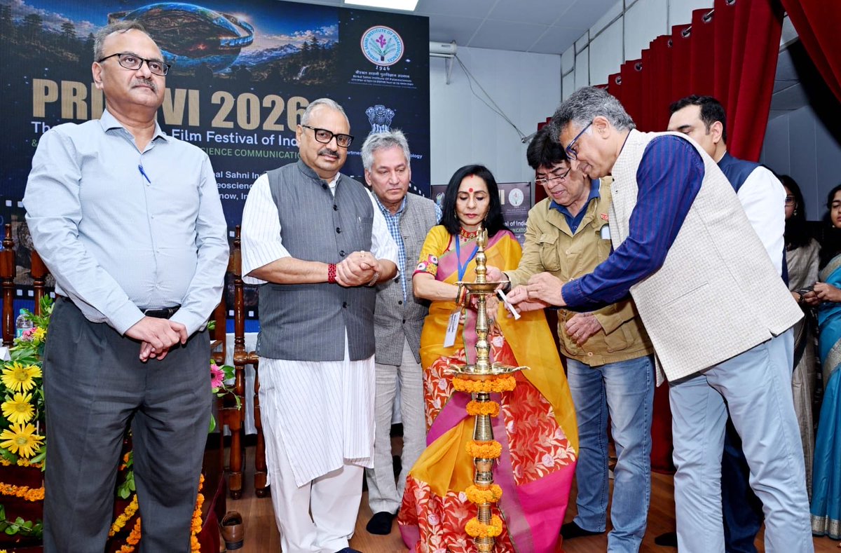 BSIP_official's tweet photo. #BSIP inaugurated #PRITHVI2026 – The Palaeoscience Film Festival of India &amp; National Dialogue on Earth Science Communication, first-of-its-kind national initiative dedicated to promoting Earth sciences through documentary cinema, visual storytelling &amp; public engagement. @IndiaDST https://t.co/raLhVJMphp