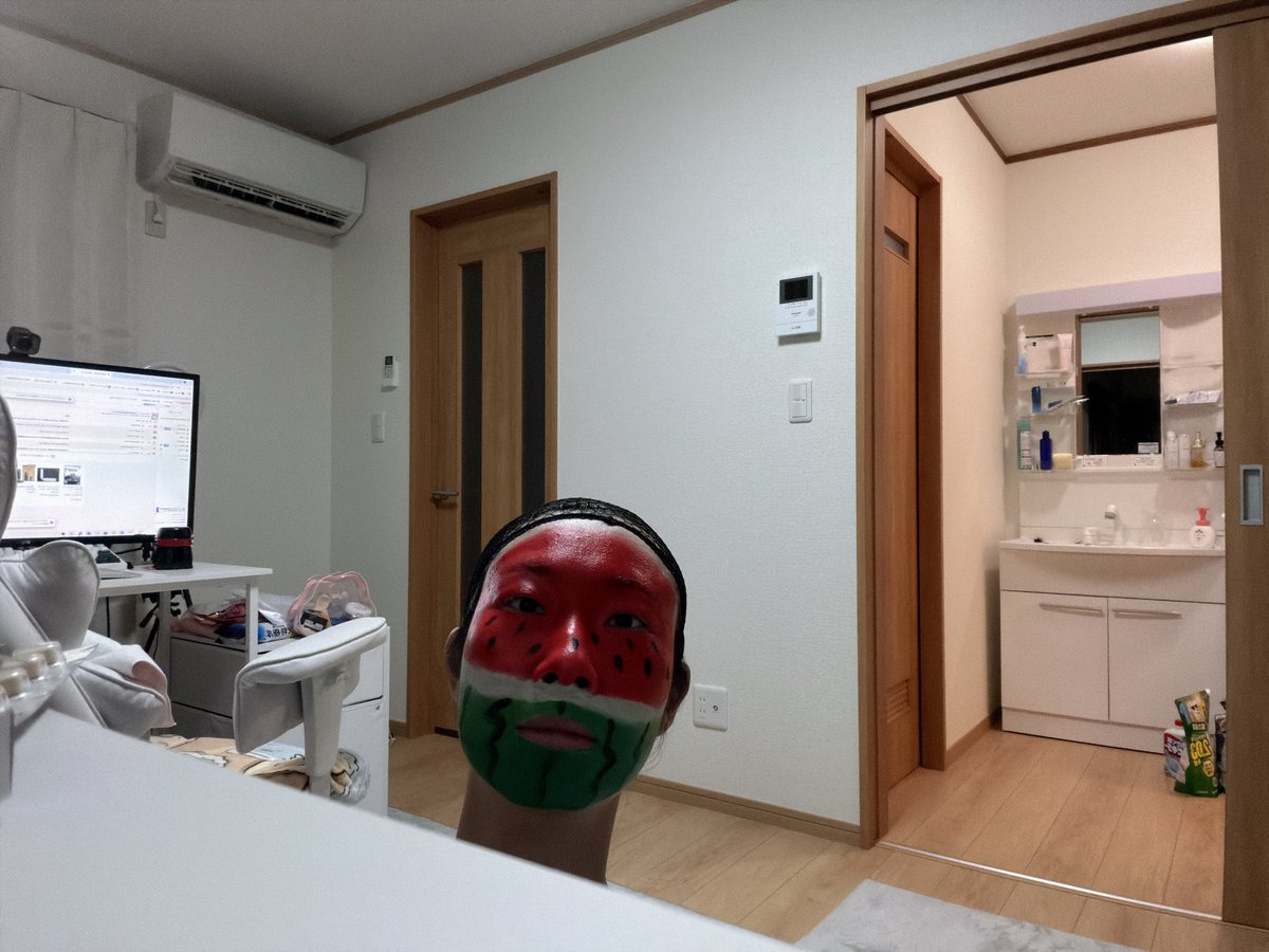 kanatan_2525's tweet photo. 21時30分 https://t.co/O9CUJQBW9Q