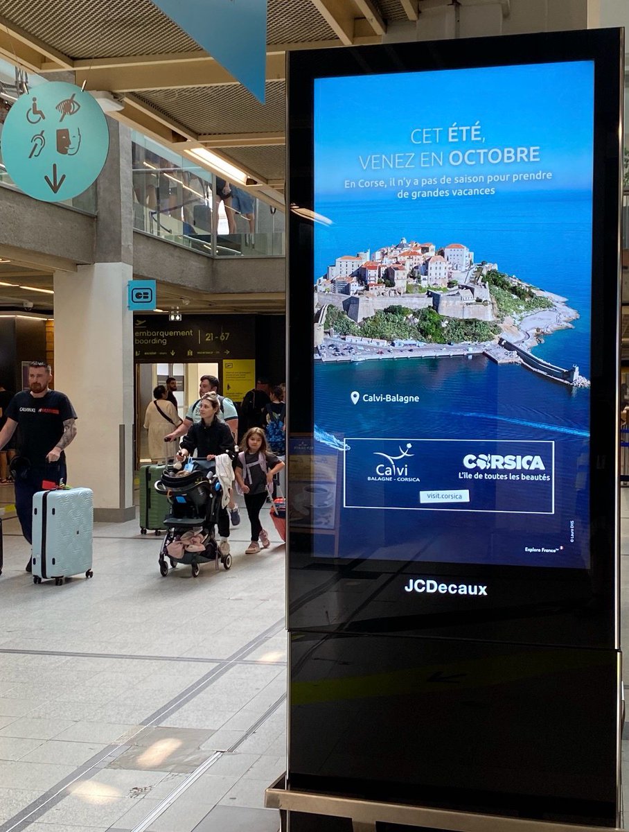 atout_france's tweet photo. 🥾 Atout France accompagne l’initiative portée par l'Agence du Tourisme de la Corse pour inciter les voyageurs à découvrir la destination à l’arrière-saison. La campagne « Cet été, venez en septembre. » / « Cet été, venez en octobre. » fait la promotion de l'île de Beauté. https://t.co/uqwfKooIeY