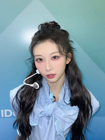 kupdateid's tweet photo. 𖤣𖥧𖡼 ʚɞ ─── ⨾ଓ ─── ʚɞ 𖡼𖥧𖤣
🥰 드라마 속 카린이 현실에 등장🥰 
카린으로 완벽 몰입한 카에데의 데뷔 무대 완료 
앞으로 펼쳐질 무대들도 많관부 
𖤣𖥧𖡼 ʚɞ ─── ⨾ଓ ─── ʚɞ 𖡼𖥧𖤣
#tripleS #트리플에스
#Kaede #카에데
#IRION #KARIN https://t.co/SycLkYz9Zw