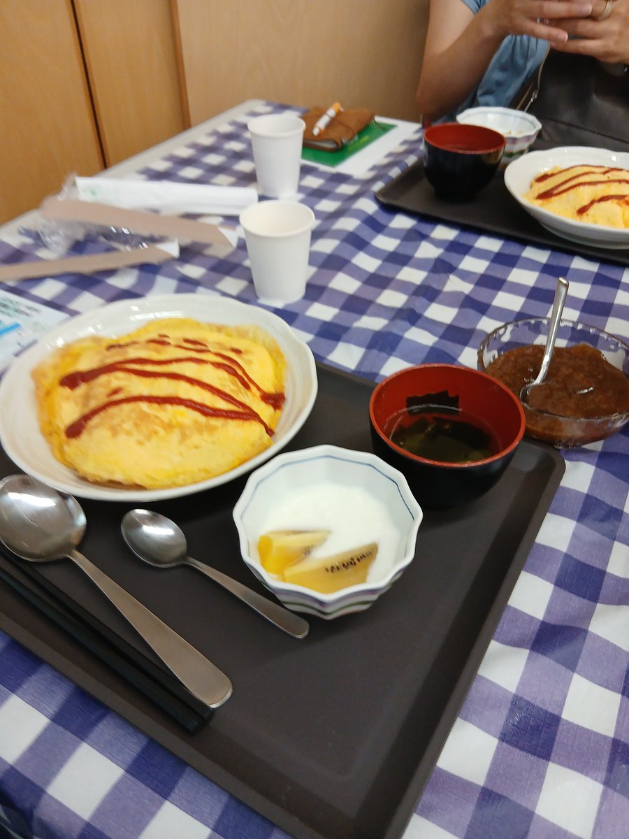 Ishi_Atama's tweet photo. 7月のKGP Monthly Dialogueは、新宿区内住宅地の子ども食堂で行いました。

参加者4名。

多文化交流で、様々な気付きがありました。 https://t.co/TsdNRAG8eY