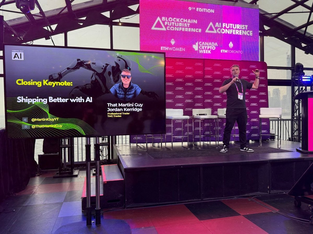 WEEX_Espanol's tweet photo. 🎤 ¡Grandes conversaciones en la Blockchain Futurist Conference!
Andrew (@WEEX_Andy), COO de WEEX, y el KOL @MartiniGuyYT compartieron su visión sobre el futuro de las finanzas.
🤖 ⚡ La IA no solo recomendará operaciones: las ejecutará.
🚀 Con el AI Hackathon de WEEX y los agentes autónomos de IA, estamos haciendo realidad ese futuro.
👇 ¡Revive el ambiente!
#WEEX #BlockchainFuturistConference