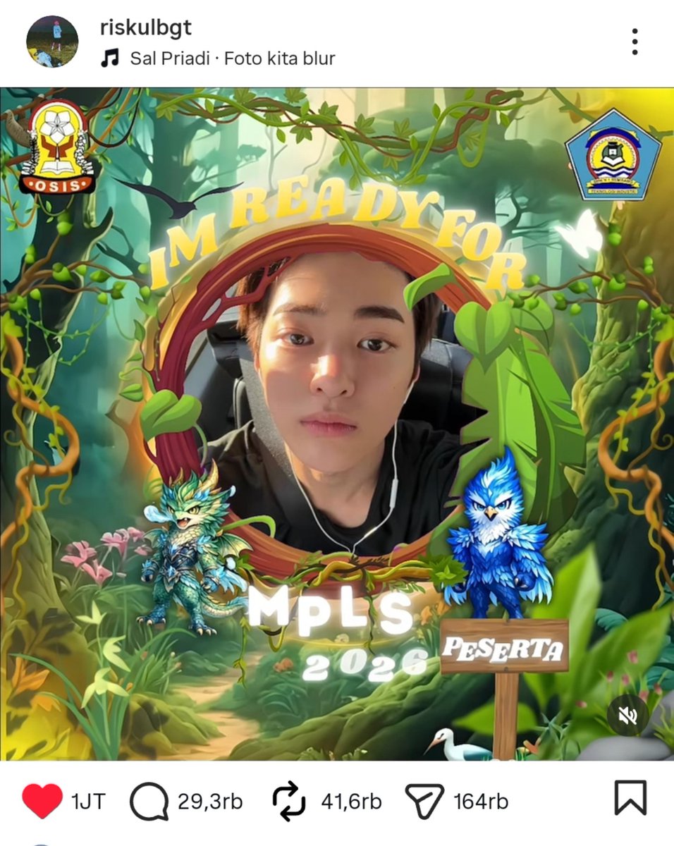 ecstaticluvz's tweet photo. Keonho tuh beneran dede semua semua orang yaa 😭 aku ga espek video perkenalan mpls yang make foto dia bisa dapet engagement segede ini 😭 kayaknya kalo di Indonesia dia tuh beneran kesayangan semua kalangan ya 🥹 https://t.co/wCHk6YopFS