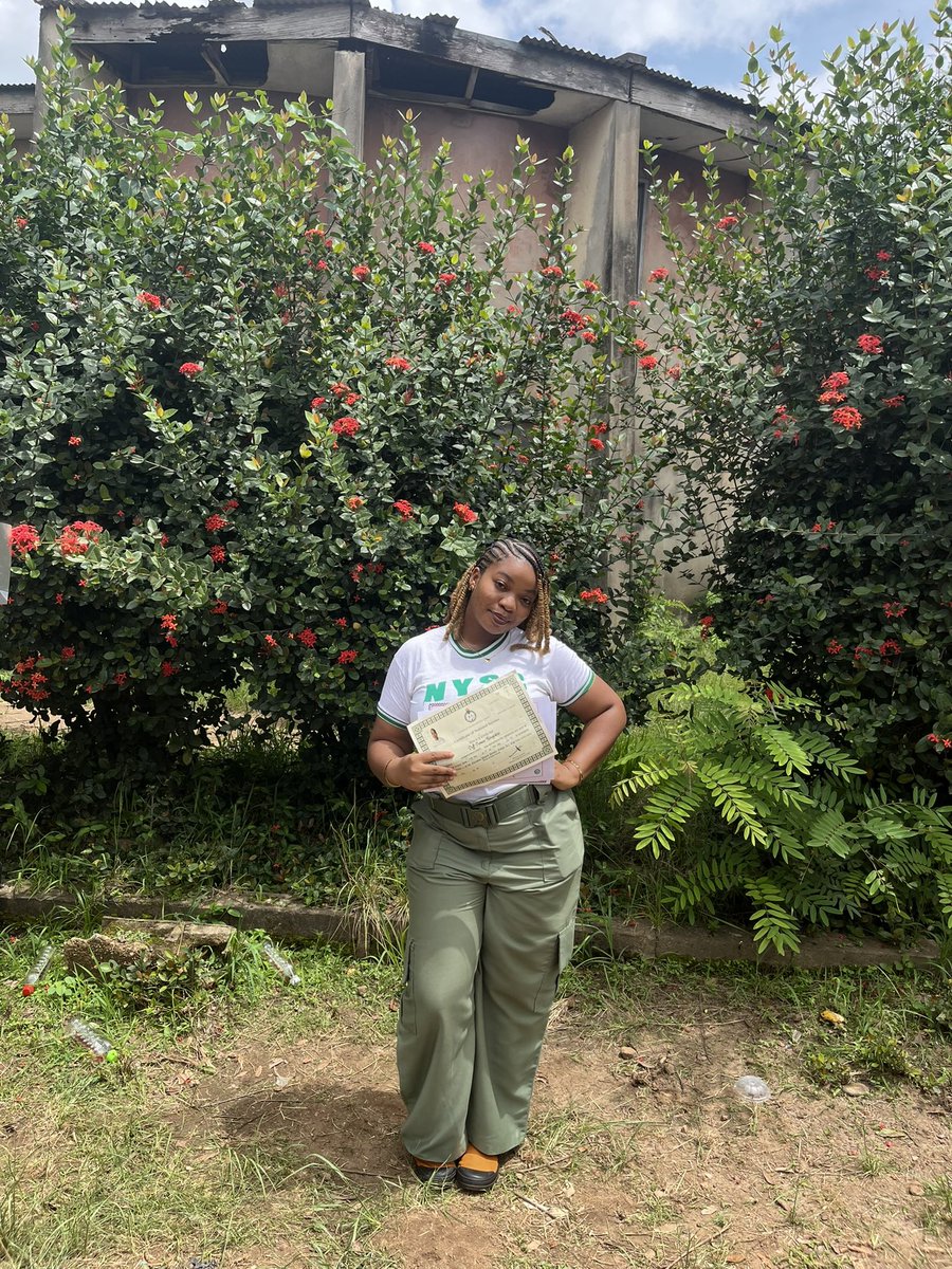 PromProm24's tweet photo. 2 months ago, I POP’d😂. Today, I’m still job hunting. I’m an RN, RM with a BSN. BLS, ACLS &amp; HSE 1–3 certified. Currently a VA &amp; Data Analyst trainee. 
Open to industrial, corporate, remote &amp; aesthetic nursing roles. I’m adaptable and a fast learner with transferable skills. https://t.co/UJtMxKZNIT