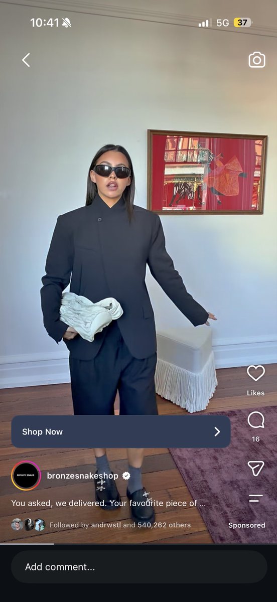 monanais's tweet photo. Having lived on and off in Melbourne for most of my life I think I’m pretty open minded when it comes to fashion but it does just get to a point https://t.co/kBJqaNdu4N