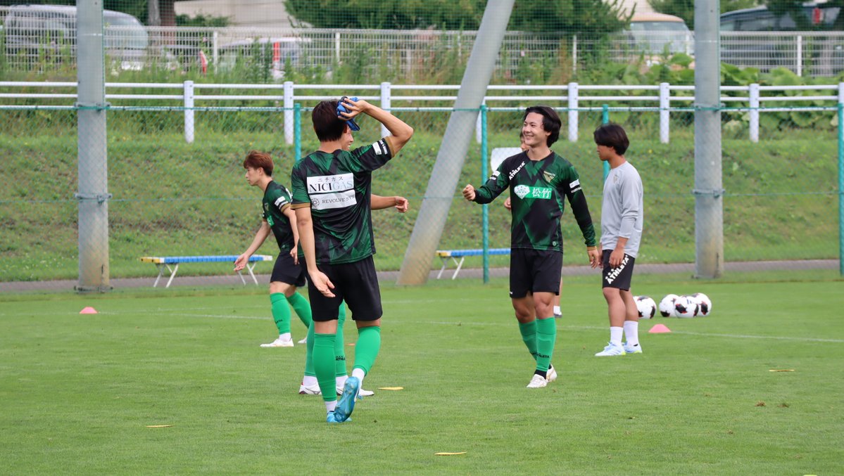 crazy4seahorse's tweet photo. たのしそうやん
#たのえち的北海道キャンプ #東京ヴェルディ #verdy
＃7月16日 https://t.co/SgXpY68eb5