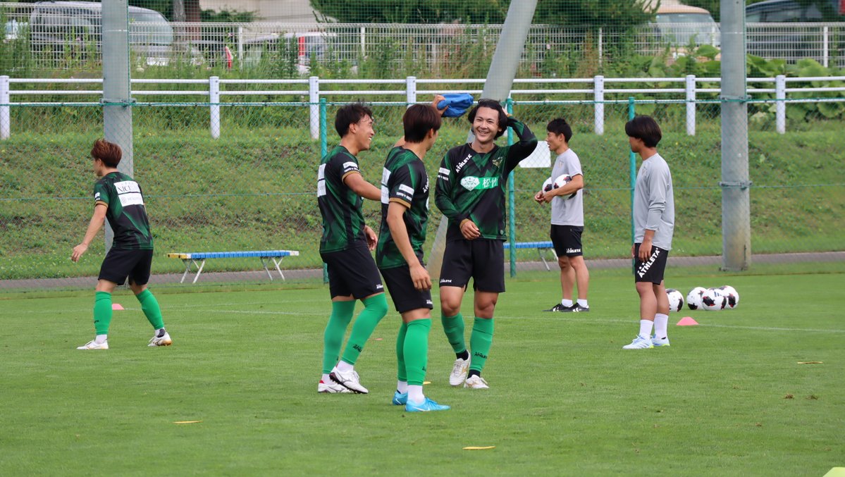 crazy4seahorse's tweet photo. たのしそうやん
#たのえち的北海道キャンプ #東京ヴェルディ #verdy
＃7月16日 https://t.co/SgXpY68eb5