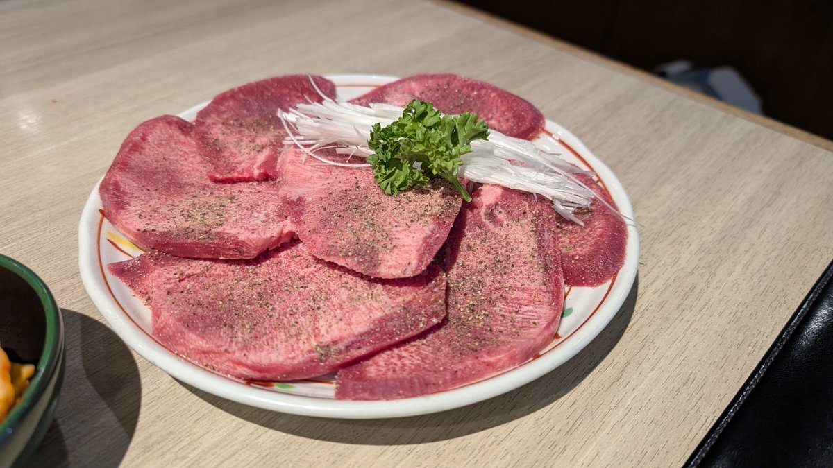 unknown1226_'s tweet photo. 夏バテには焼肉‼️ https://t.co/efOz6DvkiE