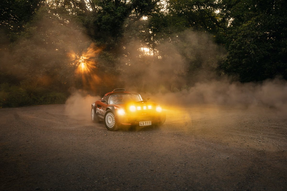 GFWilliams's tweet photo. Driving with no destination https://t.co/hjFp79T9kx