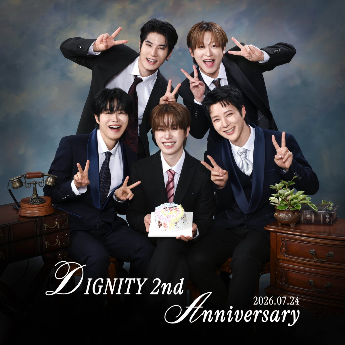 DGNT_Official's tweet photo. [🎉]
𝗗𝗜𝗚𝗡𝗜𝗧𝗬 𝟮𝗡𝗗 𝗔𝗡𝗡𝗜𝗩𝗘𝗥𝗦𝗔𝗥𝗬❤

#DIGNITY #디그니티
#LUO #루오
#MINSEOK #민석
#LUKE #루크
#ON #온
#HYEONGJIN #형진
#DIGNITY_2nd_ANNIVERSARY https://t.co/cojqUFMheV