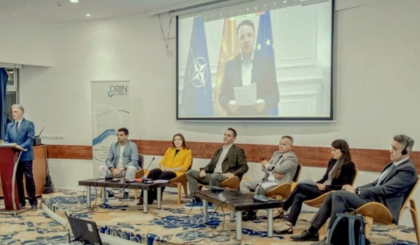 GWPnews's tweet photo. The 10th Drin Stakeholders Conference in June brought together representatives from five Drin Riparians to advance the implementation of the Drin Strategic Action Programme through the newly launched @theGEF Drin II Project.

👉 https://t.co/5McBqn6yfi https://t.co/aVUGxcQCHj