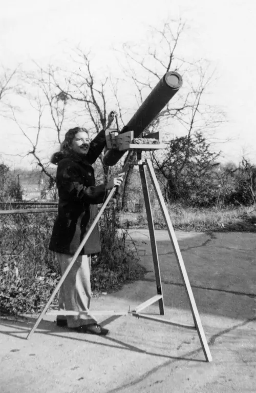 materion's tweet photo. Born July 23, 1928: Astronomer Vera Rubin, pioneer of galaxy rotation curves.

"Science progresses best when observations force us to alter our preconceptions."

https://t.co/H14hvGaGvC

Daily science quotes, personally sourced. https://t.co/3kB2WoZBA8
