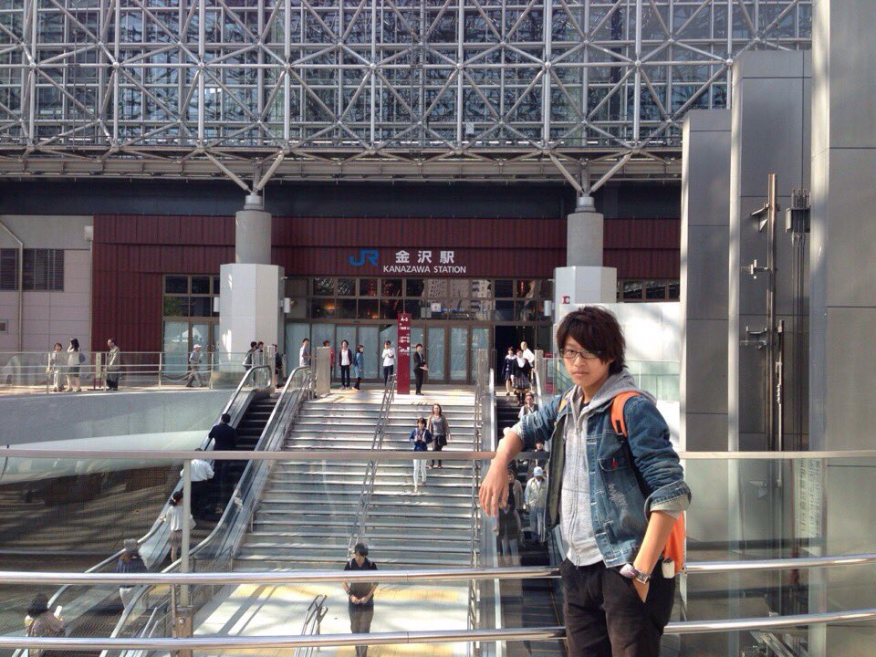 espalemit_'s tweet photo. 大橋から博多まで運転して他の車両の運転酷くて誰にも聞こえんように5回は叫んだ
次からナンバー覚えてこっそりタイヤパンクさせようかいな🙎‍♂️ https://t.co/VbS9uPrZW4