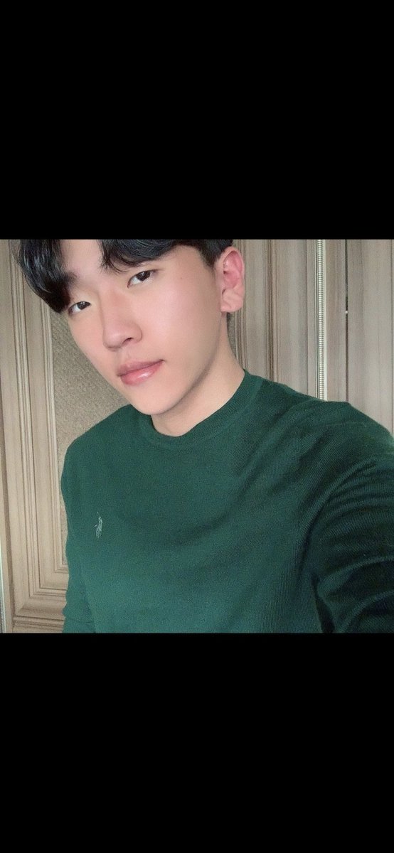 p5srx's tweet photo. @ininhod 인싸라 깔끔하고 사이즈좋음여 저랑 놀면 재밌음 한번이라도 빵 안터지면 10만원 배상함ㅋㅋ 관심있음 연락줘영
조건,간단 가능 2만원 더 얹어드림
사업자라 여유되서여~~
23살때?임 관심있으면 답줘요ㅋㅋ https://t.co/EhDZ1j5Eti