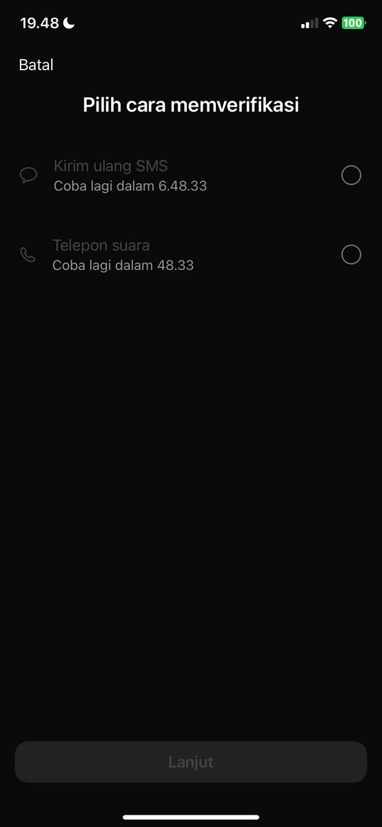 jumbohereeee's tweet photo. guyss adakah yang bisa betulin WhatsApp??ada feenya kokkk..akau gatau ini kenapa padahal udah aktif no nya tapi tiap mau kirim otp pasti hasilnya gini😭 https://t.co/eNSRPghdxl