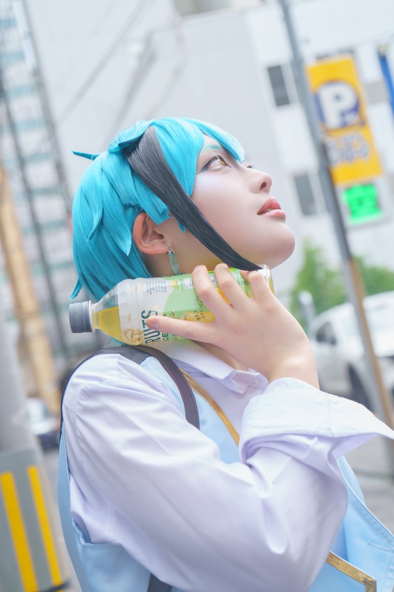 acha_cos00's tweet photo. cos / twst / Floyd🦈

　" 陸の夏ってあっちぃ~… "

ᵀʰᵃⁿᵏ ʸᵒᵘ 📷   ̖́- :
 ( @yuu_sa73 )さん
#仙スト #コスプレス https://t.co/R2JQjMdsjA