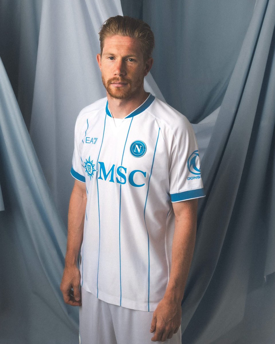sscnapoli's tweet photo. Albiceleste Napolitana 👕🇦🇷
19:26 https://t.co/JfdrRZwzcT