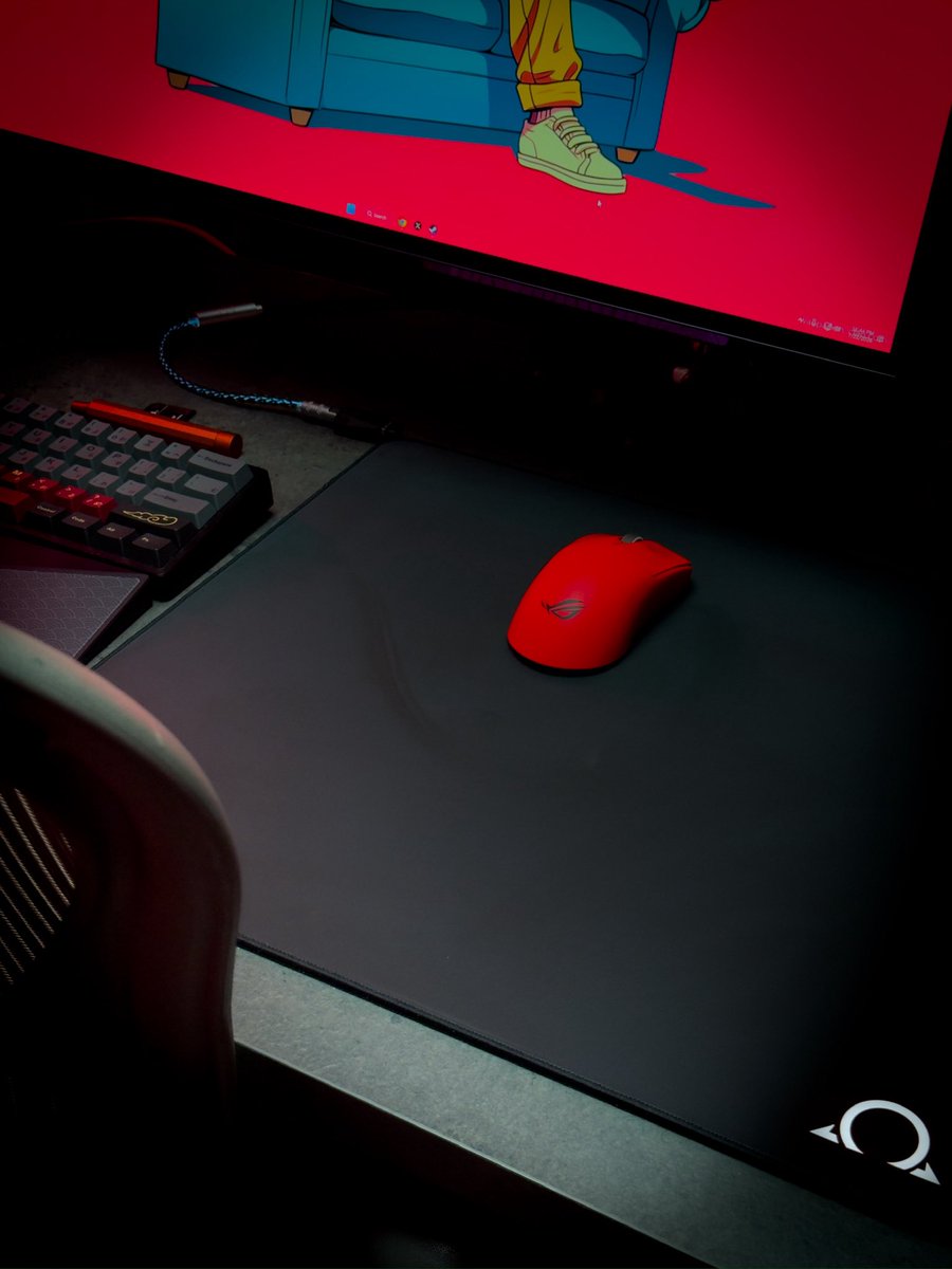 SkrolleXs tweet media