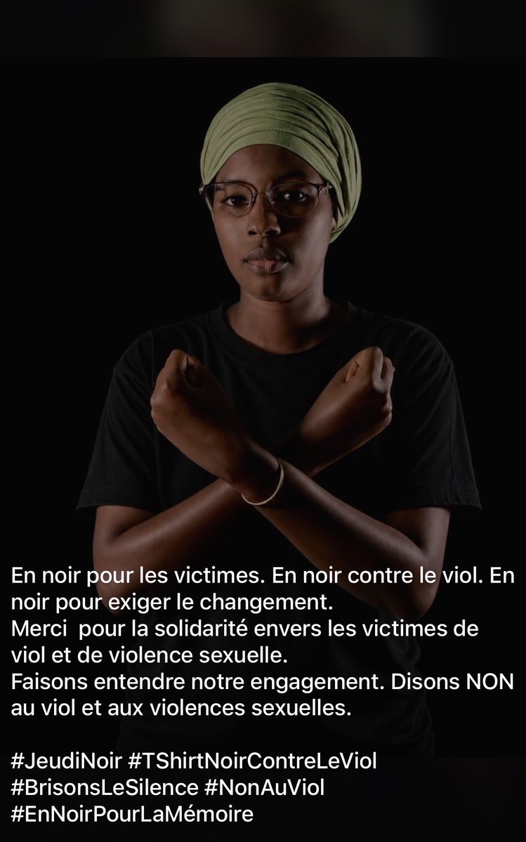 CollFemSn's tweet photo. #jeudinoir 
En toute sororité avec nos sœurs de la Guinée. En décrétant un Jeudi noir, elles dénoncent les violences sexuelles et l’impunité qui les perpétue. Leur combat est le nôtre.✊🏿 https://t.co/Bzmr2xgvqn