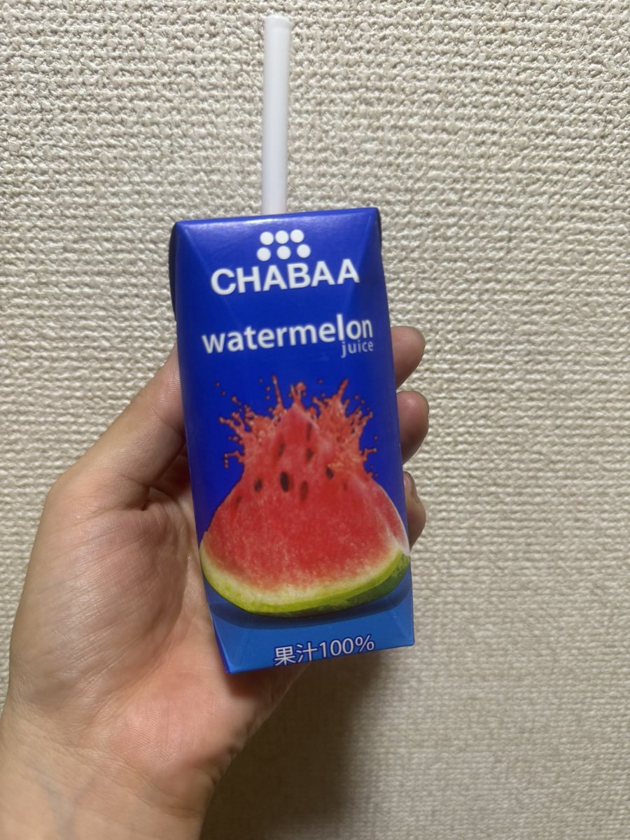 yyooeee's tweet photo. まぁまぁやな🍉
良くも悪くもスイカ100って感じ https://t.co/eUZukKndsU