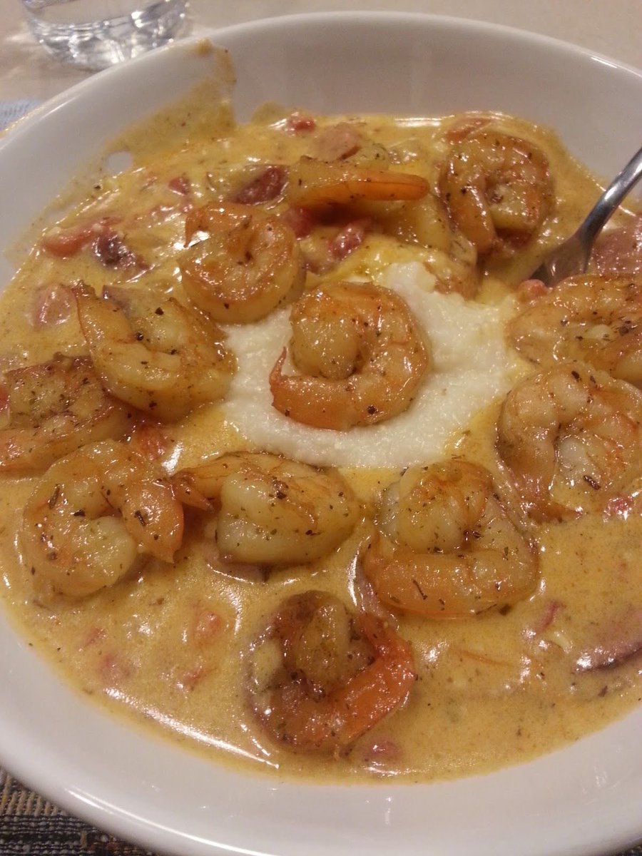 bossbabejass's tweet photo. Shrimp &amp; Grits 😍 https://t.co/hPdvzQmugK