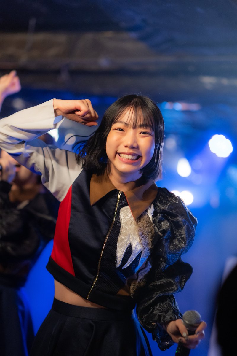 akidogg's tweet photo. 初ワンマンめっちゃ楽しかったLiVS〜✨✨

LiVS LOG#04
CLUB CRAWL

#LiVS
#コンニチハクリニック https://t.co/byYjo7pfUB