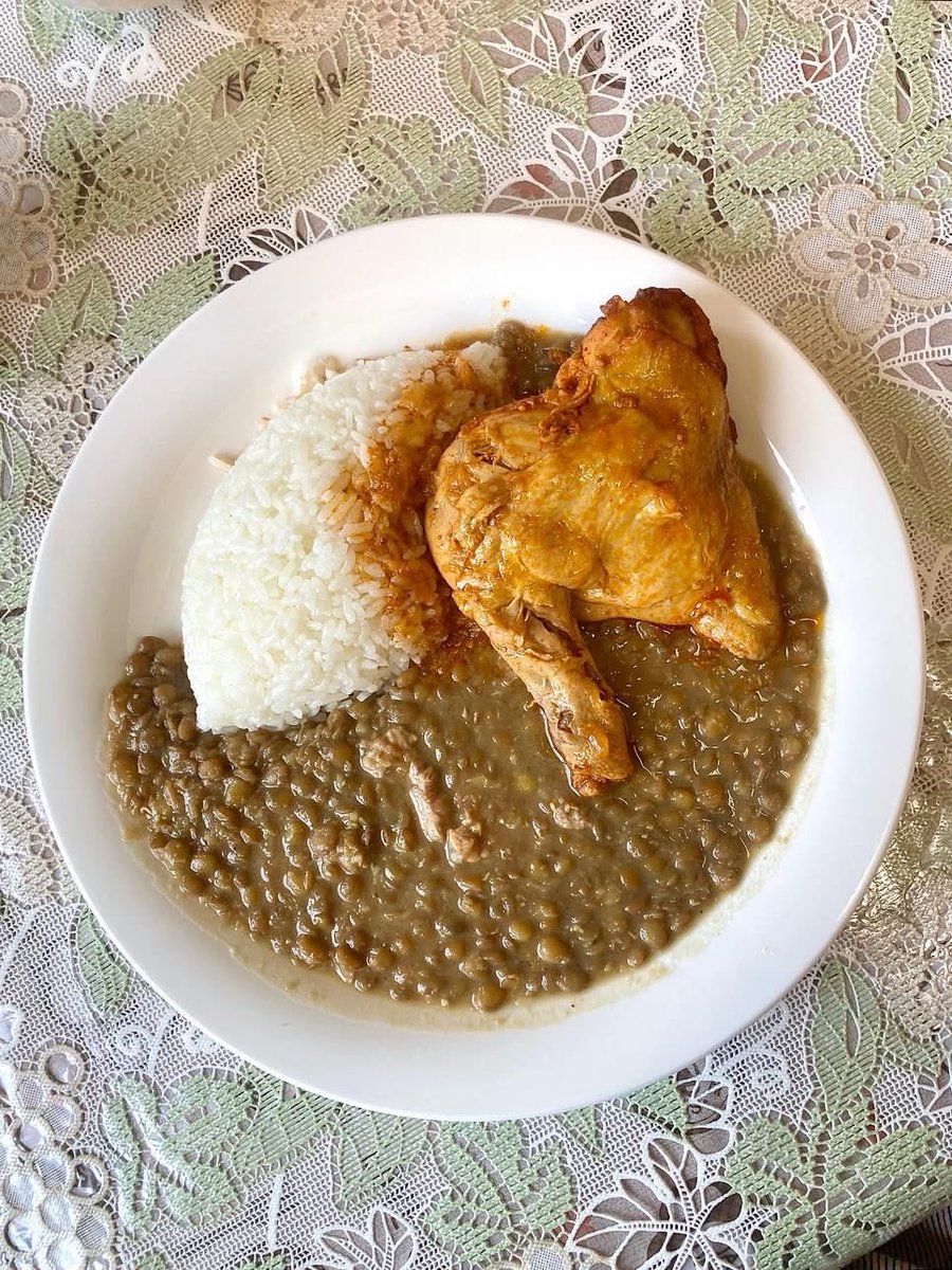 Sakinoufu's tweet photo. ペルー料理🇵🇪レンズ豆🫘鶏肉のアボド煮込🐓レンテハス・コン・アボド・デ・ポョを喰ふ。

#ペルー https://t.co/aHfU9mXHOf
