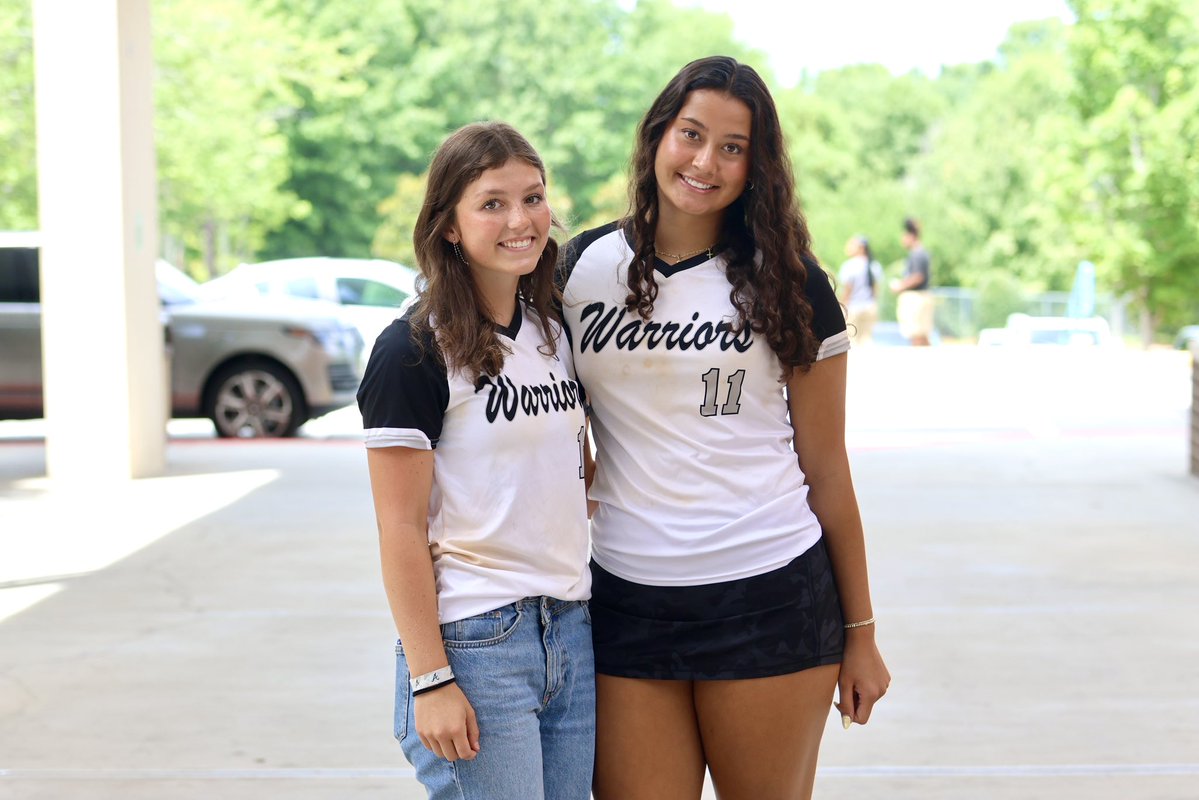 apsupdate's tweet photo. APS Fall Media Day was a huge success! 🏈📣🥎🏃🏐

Our Football, Flag Football, Competition Cheer, Cross Country, Softball, and Volleyball teams showed up ready to represent their schools and kick off an exciting season.

From team photos to unforgettable moments, the energy, school pride, and determination were on full display. We can't wait to watch our student-athletes compete, grow, and make this season one to remember.

Best of luck to all of our APS fall sports teams—we're cheering you on every step of the way! #APSProud #APSAthletics #FallSports #TeamAPS