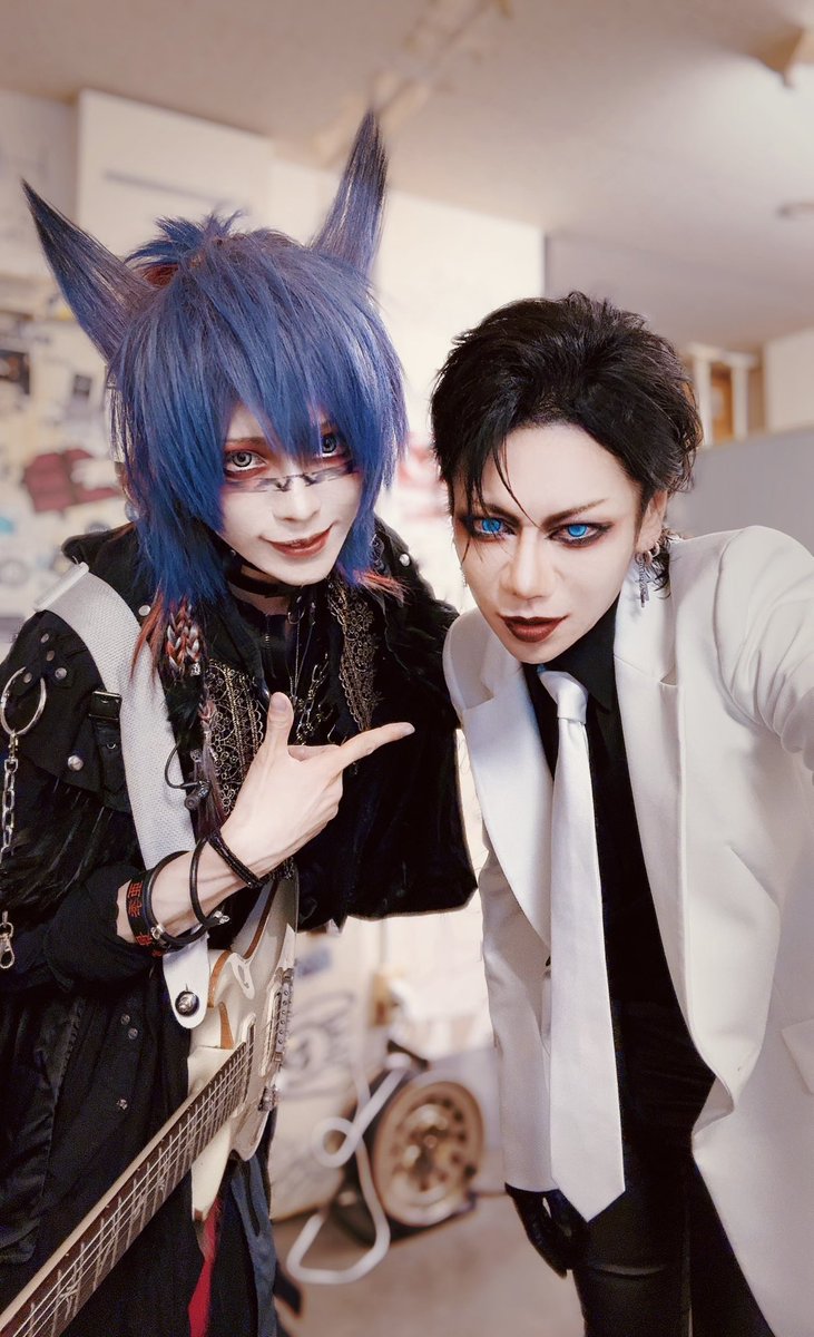 tsurugi_brain's tweet photo. 真緒兄
みっちゅん
鋲つぁん
和己ちゃん https://t.co/p7lt40mdIt