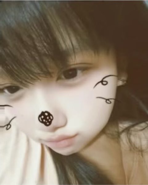 giadthw's tweet photo. ai dăm thì ib tiêu nhaa🥵 https://t.co/gkadXOLSDH