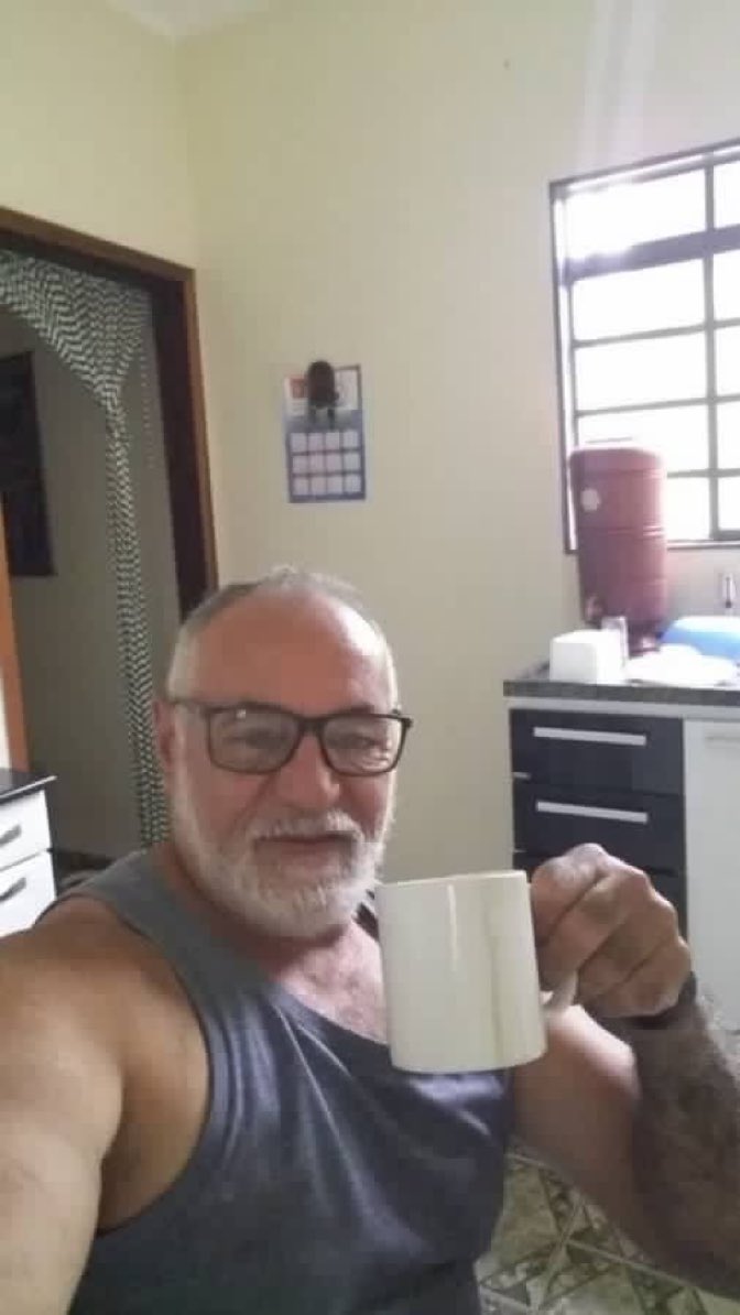 Rubens895252's tweet photo. Morning coffee and u https://t.co/jKRzHch5c0